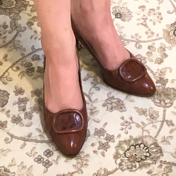 Vintage Stuart Weitzman for Joseph Leather Heels - Picture 7 of 7